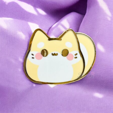 Chabisu Kitty Bean Pin