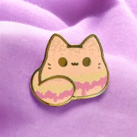 Scone Kitty Bean Pin