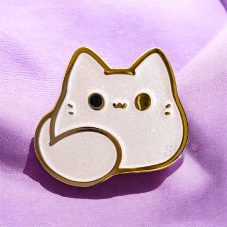 Pearl Kitty Bean Pin